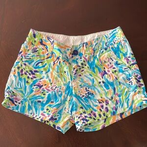 Lilly Pulitzer Shorts Womens 2 The Callahan White Sea Soiree Cotton 5 In